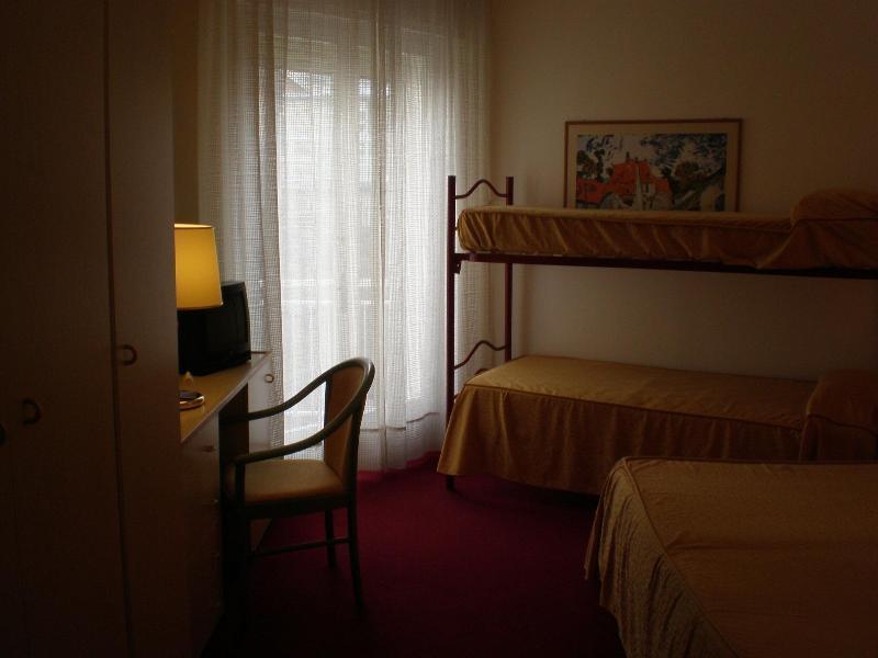 Hotel Majestic Лидо ди Йезоло Екстериор снимка