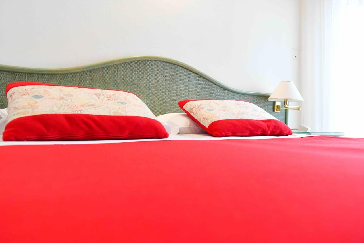 Hotel Majestic Лидо ди Йезоло Екстериор снимка